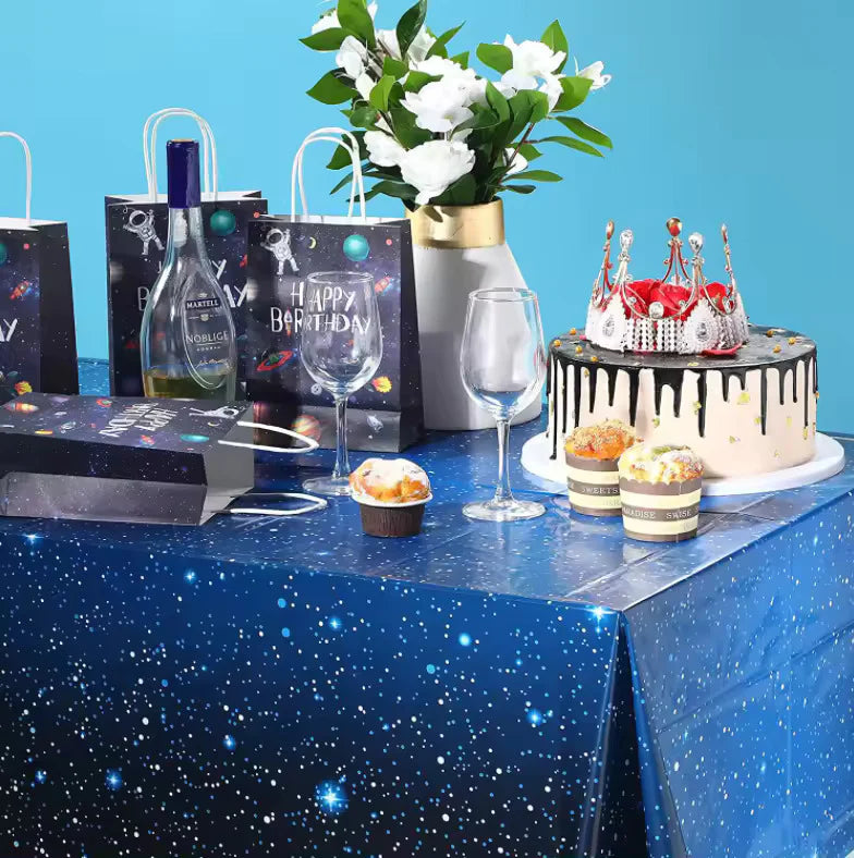 Plastični svemir stolnjak